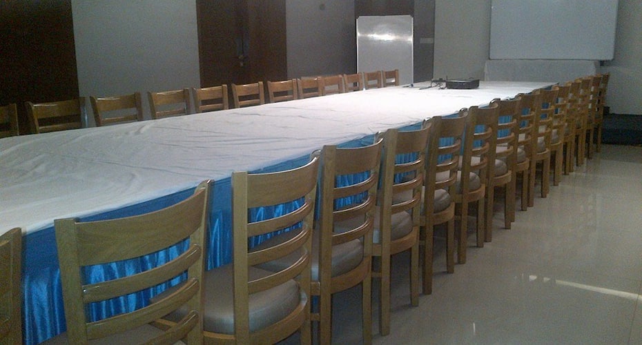 Empire International, Dahej 5